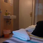 Casa de hóspedes Arjori